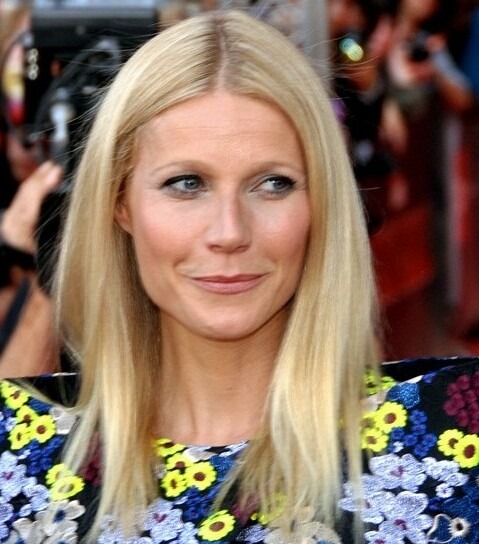 Gwyneth Paltrow posando en un evento de moda en Milán